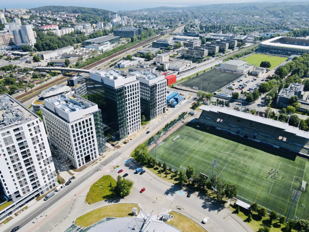 Zdjęcia z drona, filmy z drona, Inspekcja paneli fotowoltaicznych dronem,